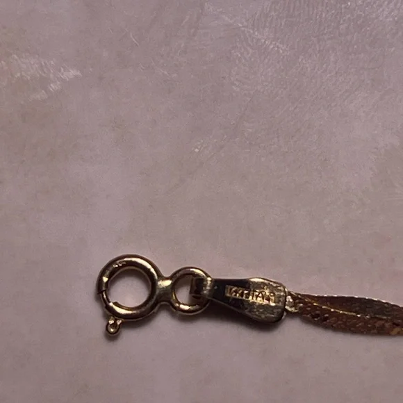 14k Gold Twisted Bracelet - Picture 3 of 5